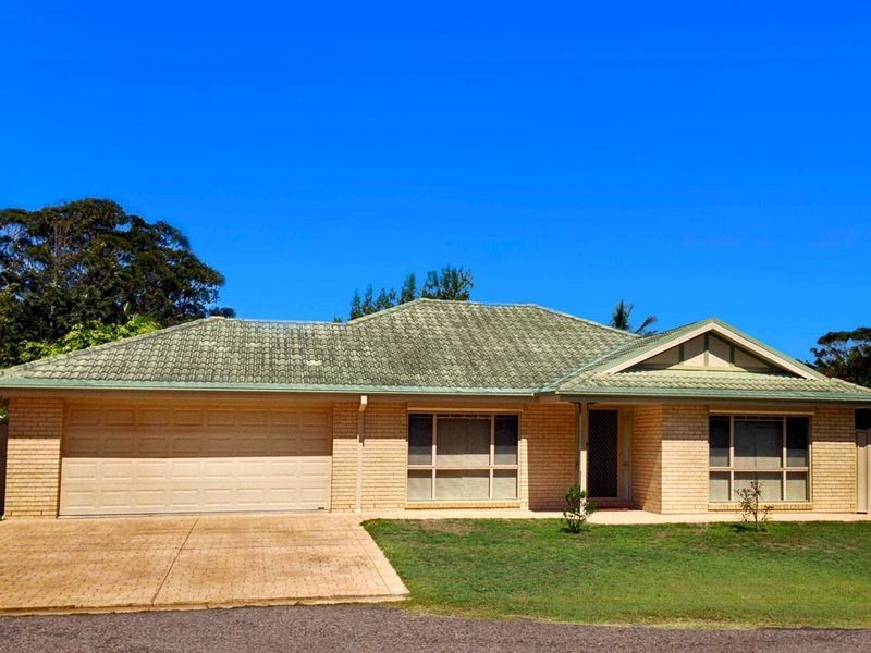 16 Lakin Street, Bateau Bay NSW 2261