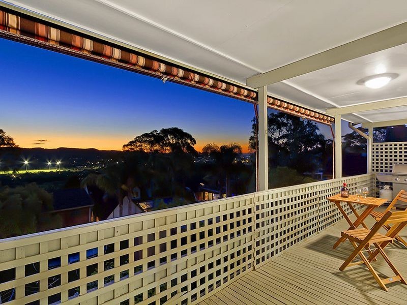 27 Masefield Avenue, Bateau Bay NSW 2261
