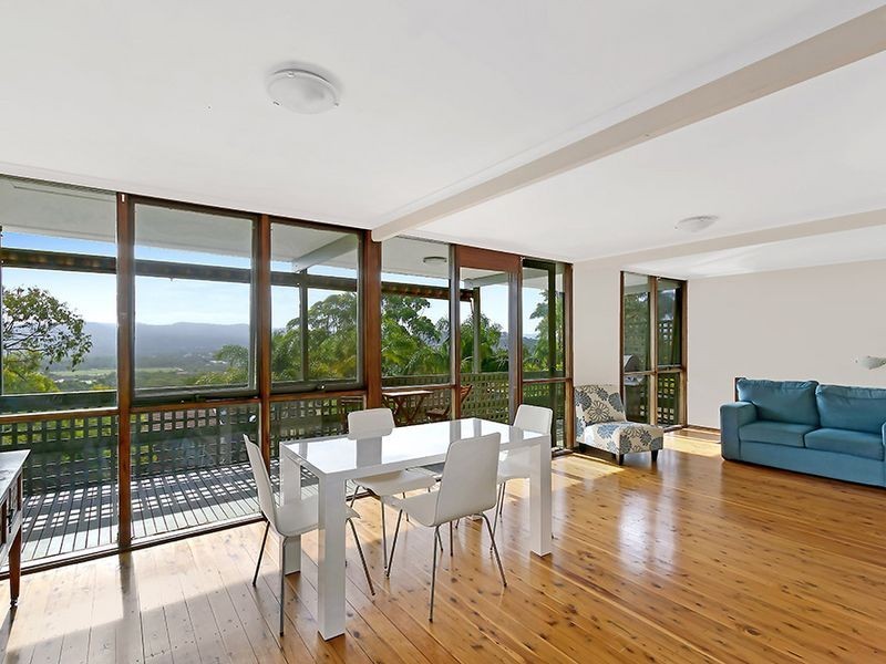27 Masefield Avenue, Bateau Bay NSW 2261