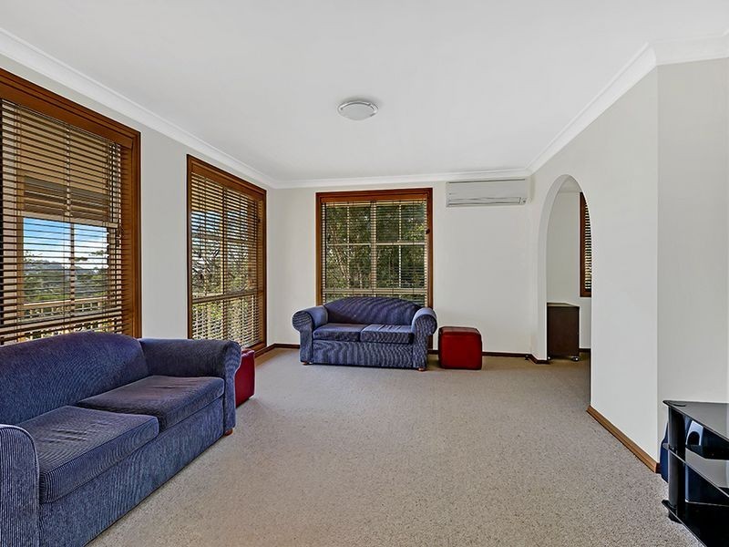 6 Masefield Avenue, Bateau Bay NSW 2261