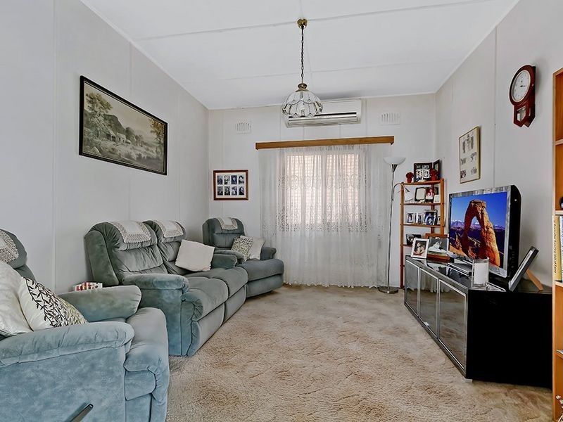 605 The Entrance Road, Bateau Bay NSW 2261