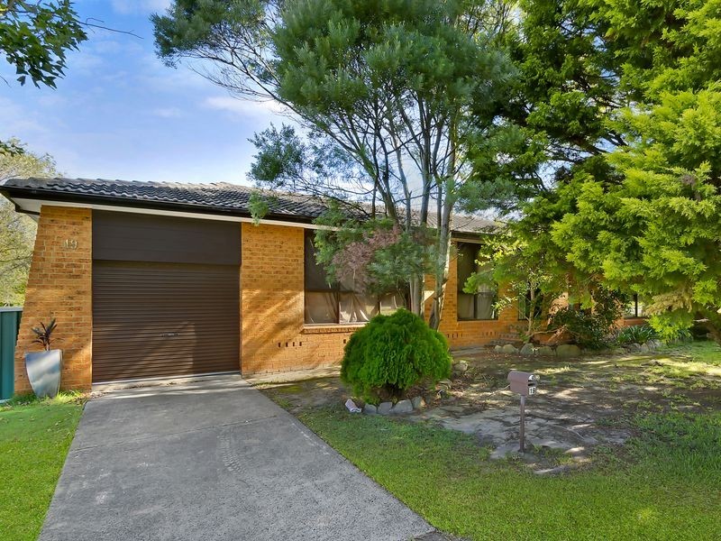 19 Sierra Avenue, Bateau Bay NSW 2261