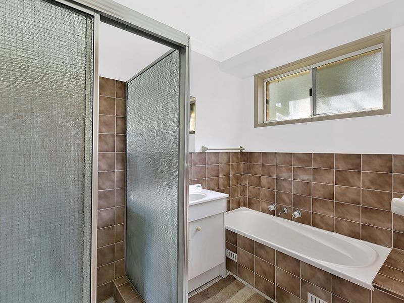 5 Rotherham Street, Bateau Bay NSW 2261