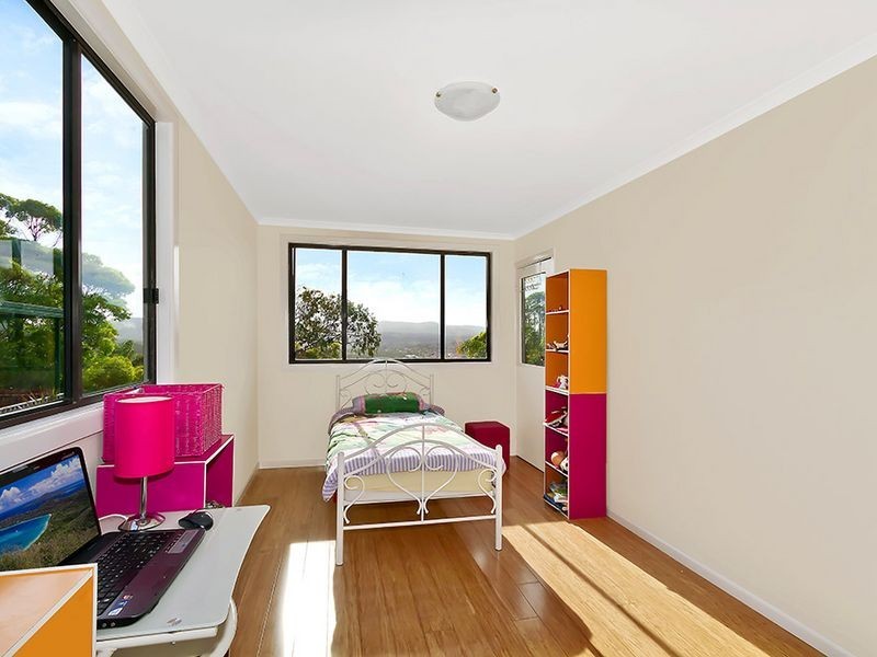 27 Masefield Avenue, Bateau Bay NSW 2261