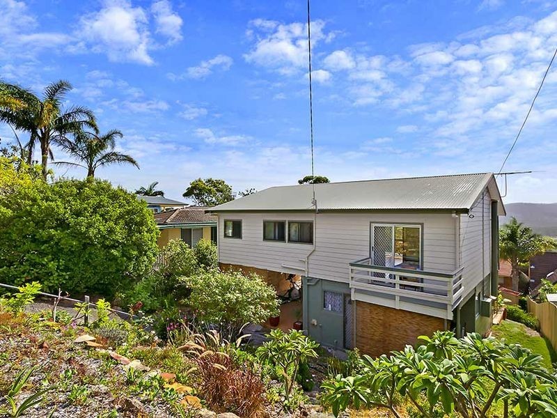 27 Masefield Avenue, Bateau Bay NSW 2261