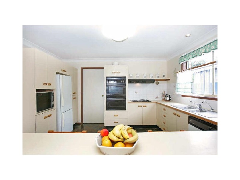 29 Kipling Drive, Bateau Bay NSW 2261