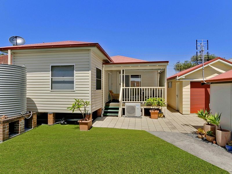 42 Anzac Road, Long Jetty NSW 2261
