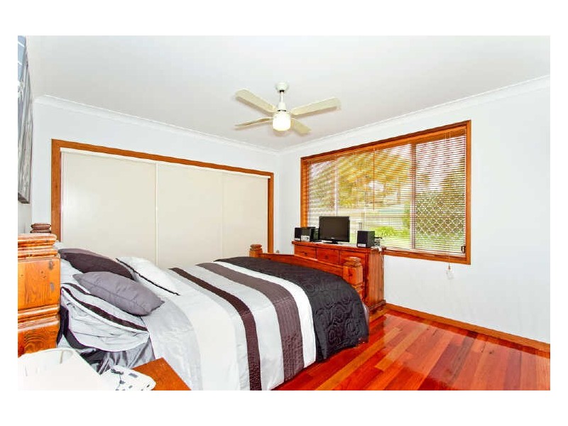 15 Elewa Avenue, Bateau Bay NSW 2261