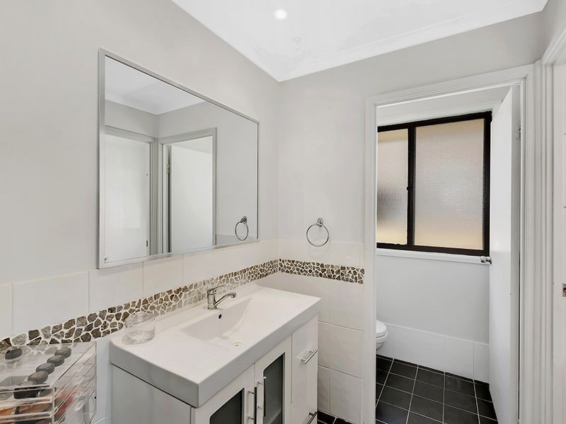 51 Rushby Street, Bateau Bay NSW 2261