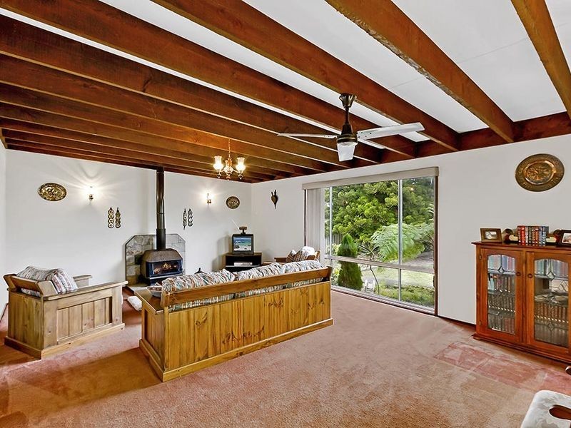 4 Sutton Avenue, Long Jetty NSW 2261