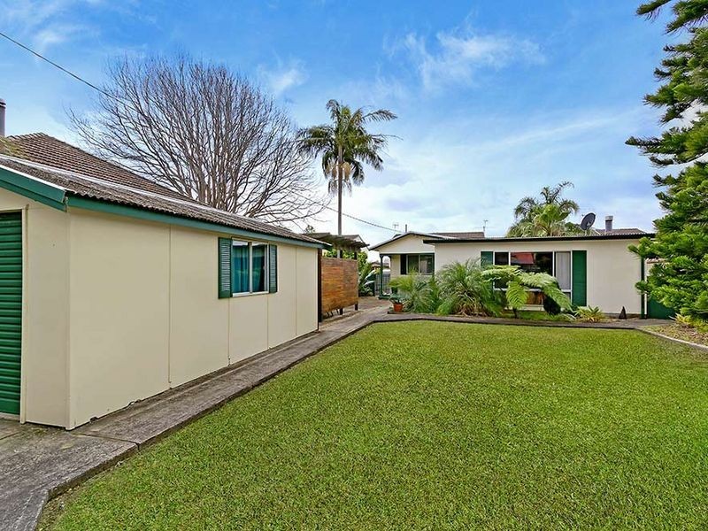 4 Sutton Avenue, Long Jetty NSW 2261