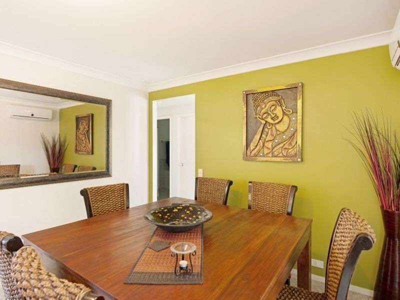 38 Lancaster Parade, Bateau Bay NSW 2261