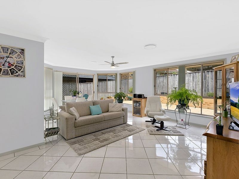 58 Sir Joseph Banks Drive, Bateau Bay NSW 2261