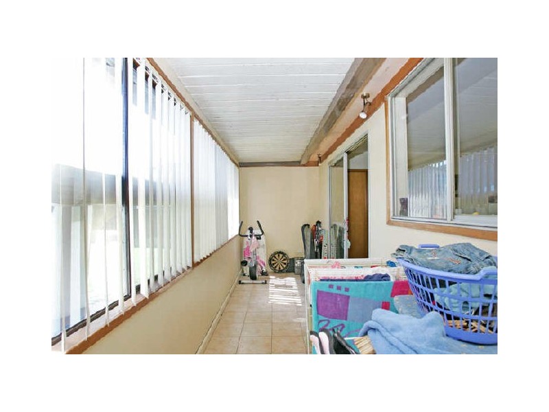 612 Coleridge Road, Bateau Bay NSW 2261