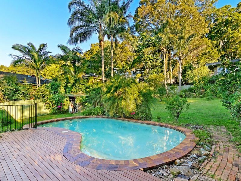 2 Talara Avenue, Bateau Bay NSW 2261