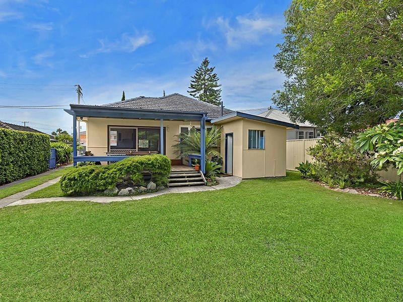 19 Surf Street, Long Jetty NSW 2261