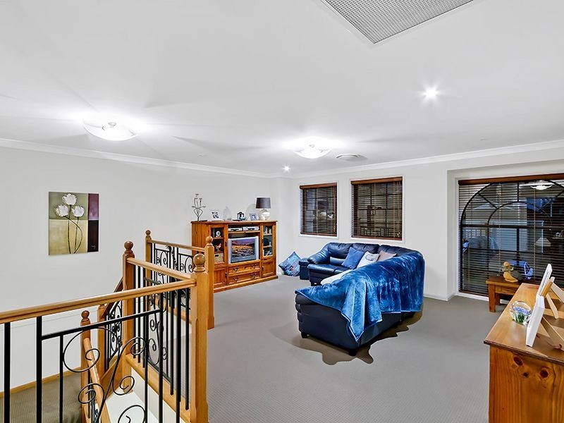 4 Churchill Street, Bateau Bay NSW 2261