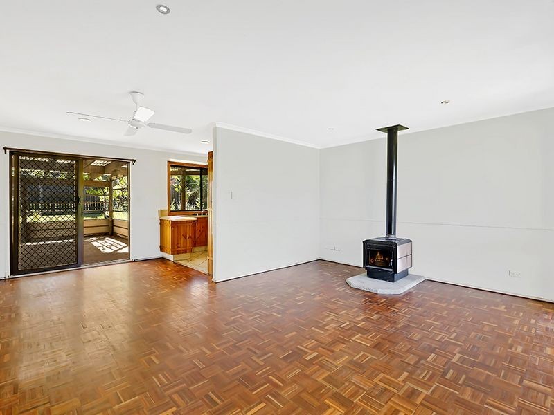 3 Zora Place, Bateau Bay NSW 2261