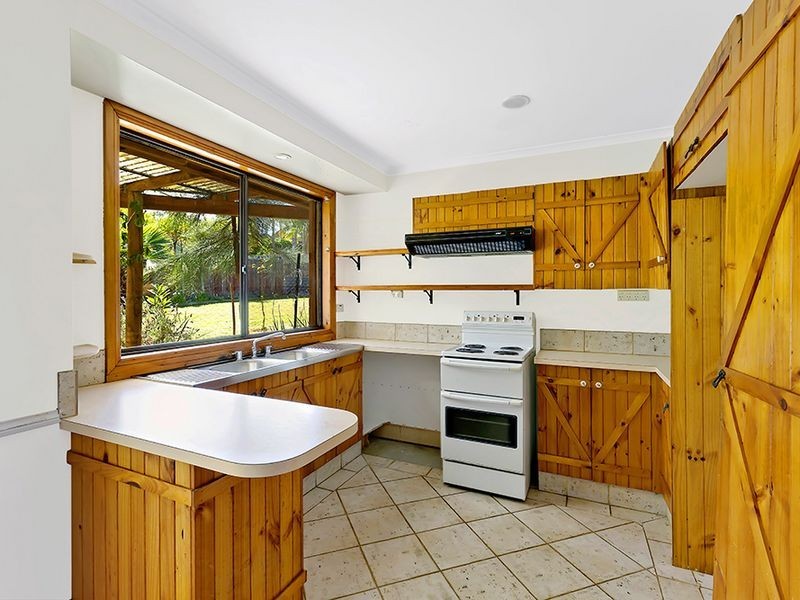 3 Zora Place, Bateau Bay NSW 2261