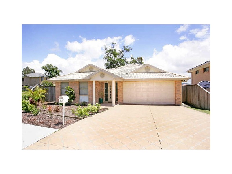 20 Bataan Cct, Bateau Bay NSW 2261