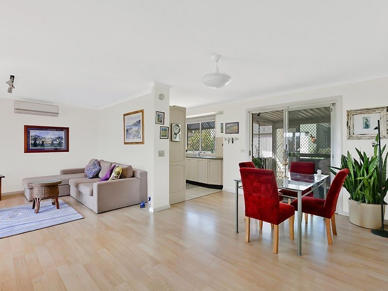 12 Premier Way, Bateau Bay NSW 2261