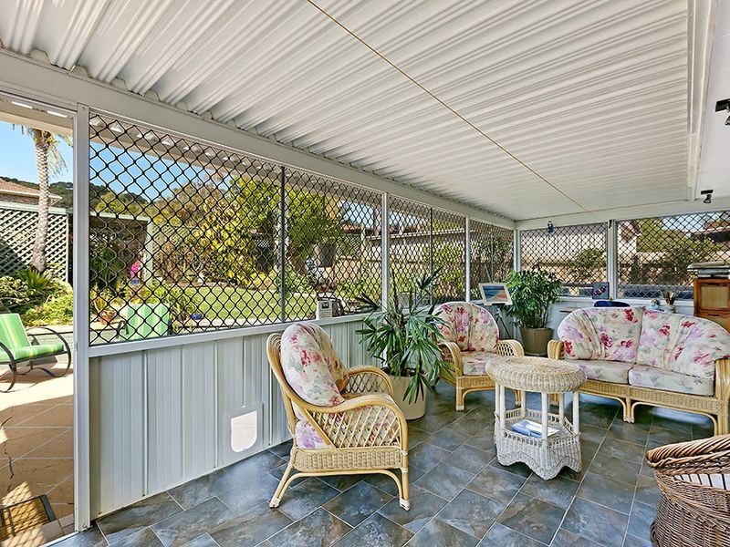 12 Premier Way, Bateau Bay NSW 2261