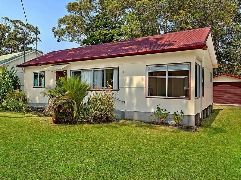 3 Helen Street, Bateau Bay NSW 2261