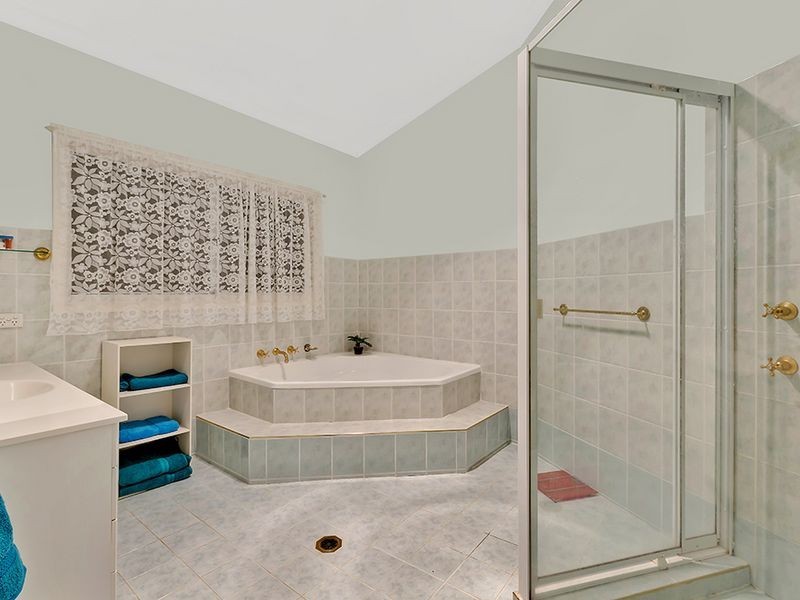 55 Berne Street, Bateau Bay NSW 2261