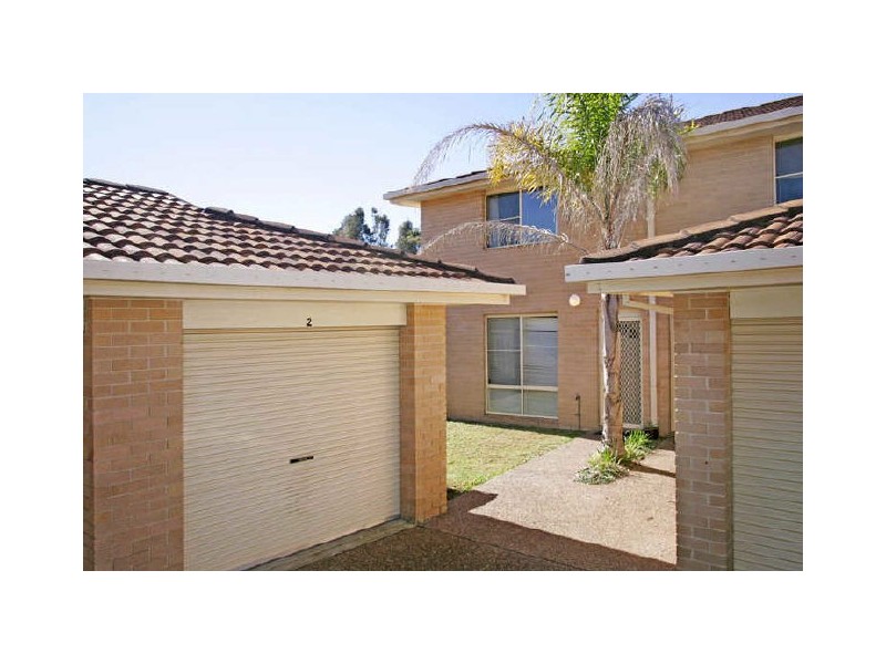 2/10-11 Richmond Close, Bateau Bay NSW 2261
