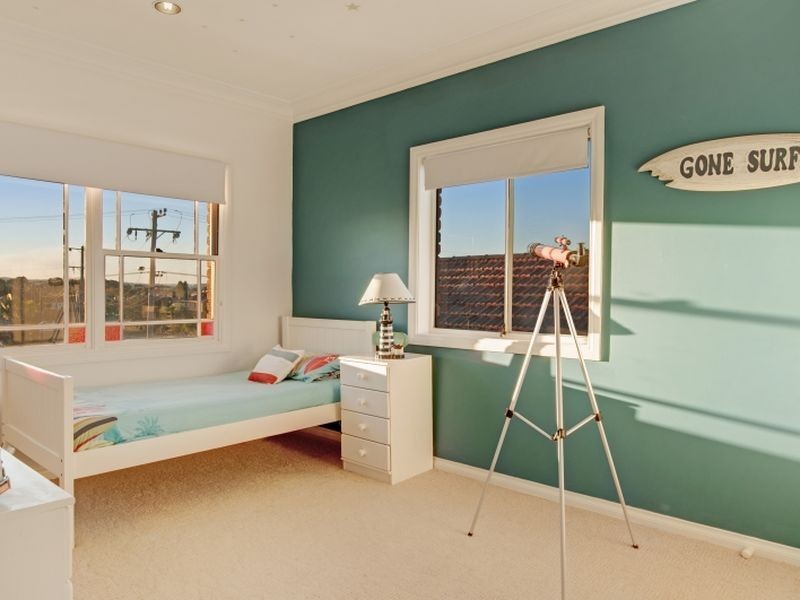 88 Bay Road, Blue Bay NSW 2261