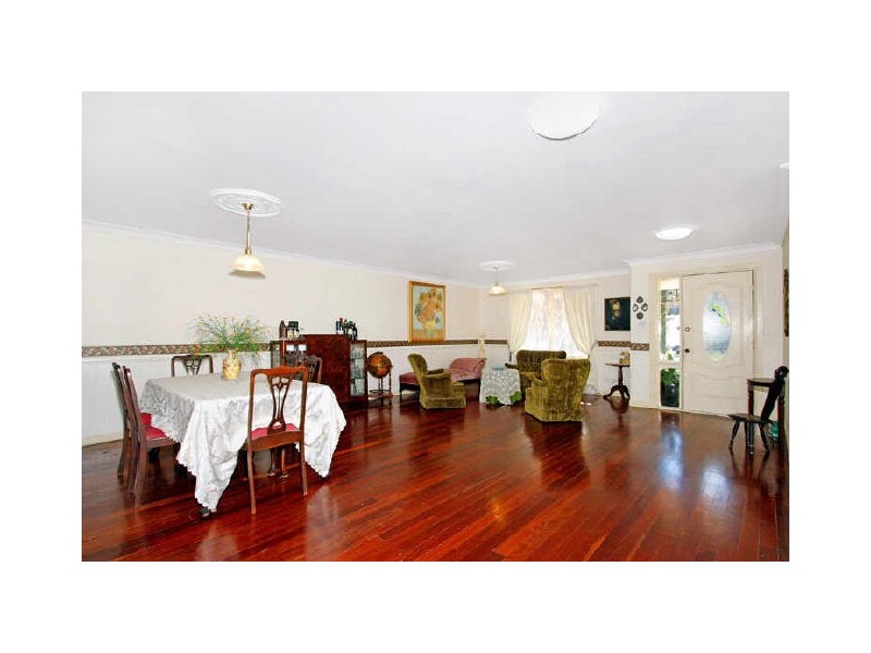 249 Cresthaven Avenue, Bateau Bay NSW 2261