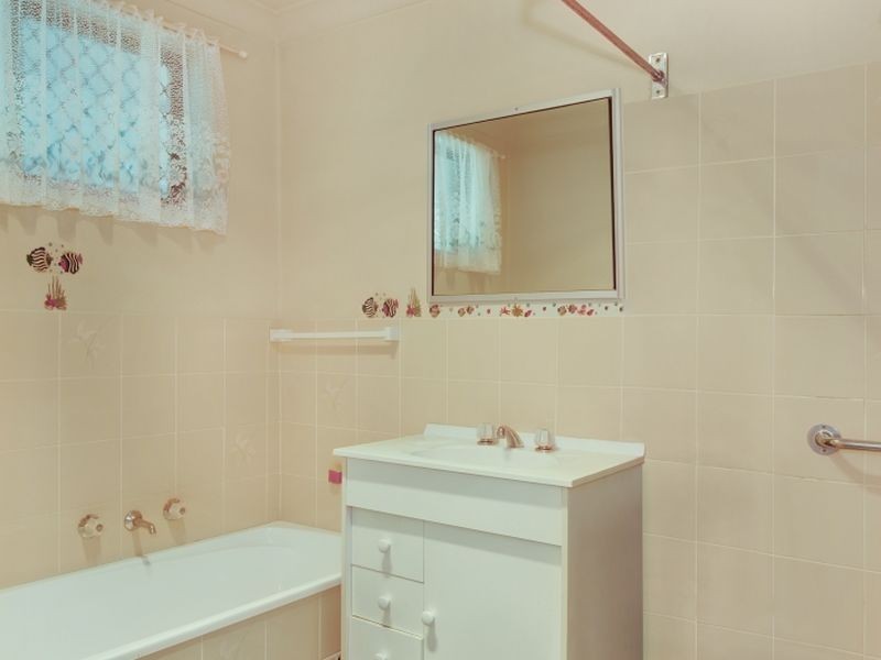 1/24 Rotherham Street, Bateau Bay NSW 2261