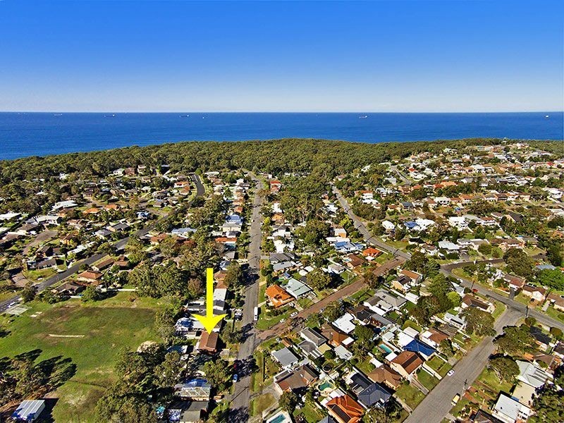 16 Keats Avenue, Bateau Bay NSW 2261