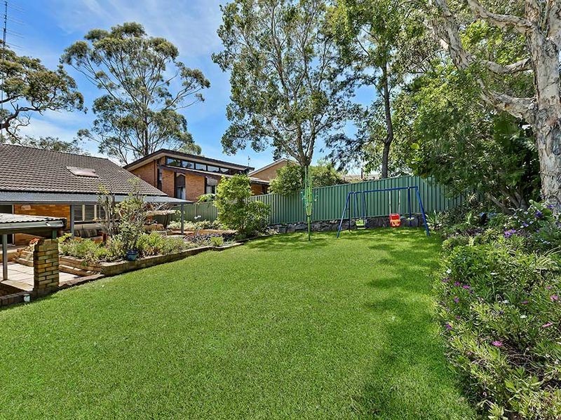 34 Curzon Avenue, Bateau Bay NSW 2261