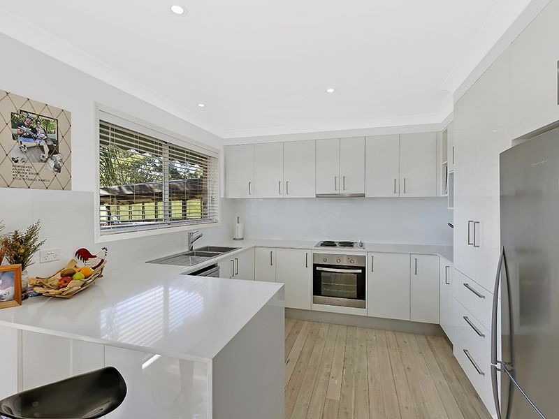 22 Malana Avenue, Bateau Bay NSW 2261