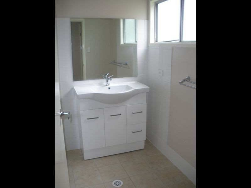 498 The Entrance Road, Bateau Bay NSW 2261