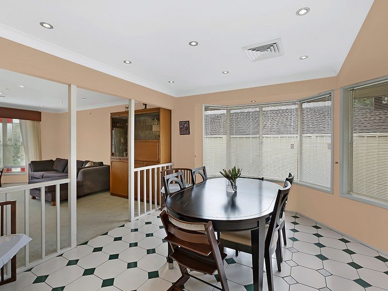 25 Dunning Avenue, Bateau Bay NSW 2261