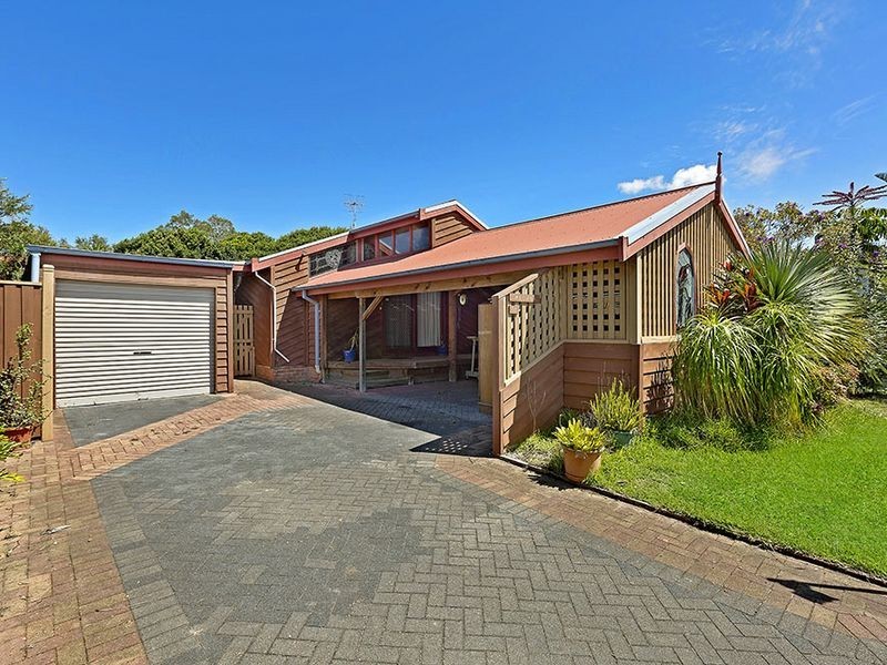 65 Oaks Avenue, Shelly Beach NSW 2261