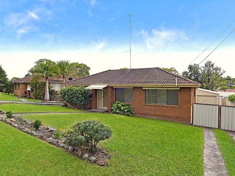 114 Cresthaven Avenue, Bateau Bay NSW 2261