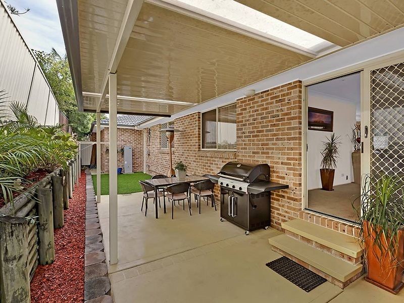 1/3 Mossman Avenue, Bateau Bay NSW 2261