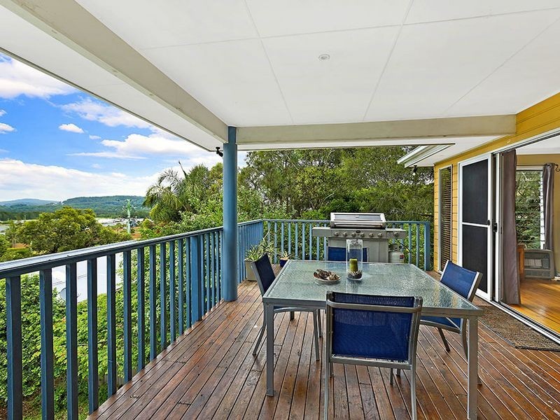 6 Longs Road, Bateau Bay NSW 2261