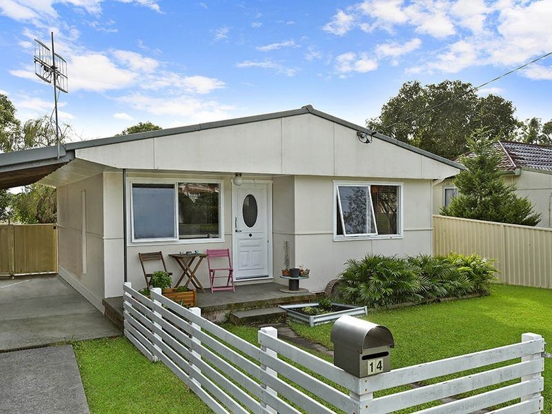 14 Ventura Avenue, Bateau Bay NSW 2261