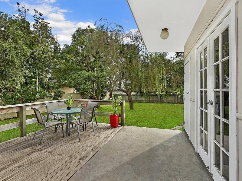 14 Ventura Avenue, Bateau Bay NSW 2261