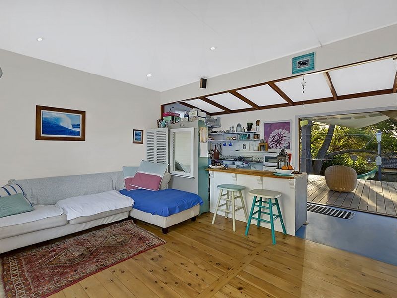 141 Bateau Bay Road, Bateau Bay NSW 2261