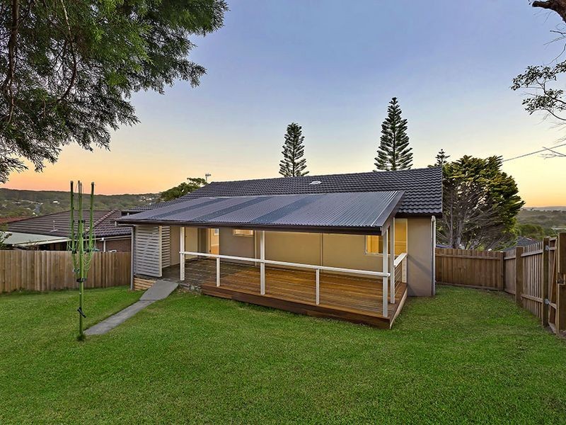 34 Valley View Road, Bateau Bay NSW 2261