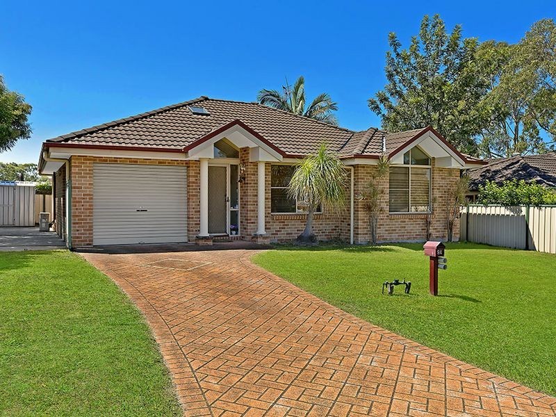 84 White Swan Ave, Blue Haven NSW 2262