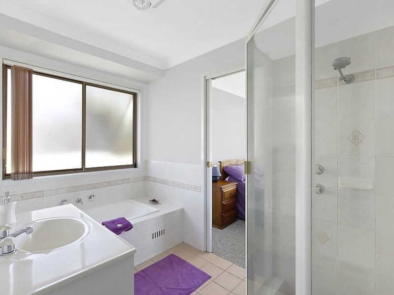 84 White Swan Ave, Blue Haven NSW 2262