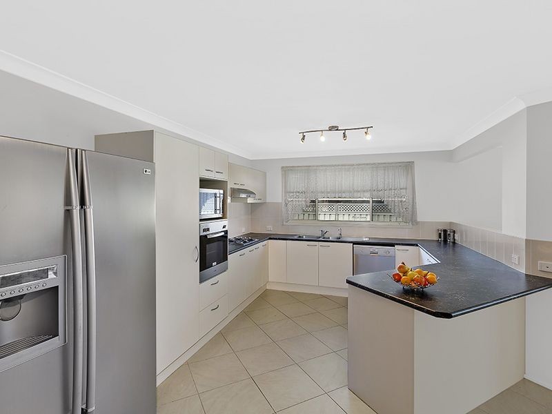 48 Settlement Drive, Wadalba NSW 2259