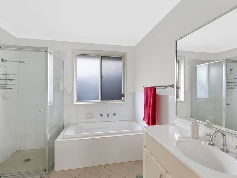 48 Settlement Drive, Wadalba NSW 2259