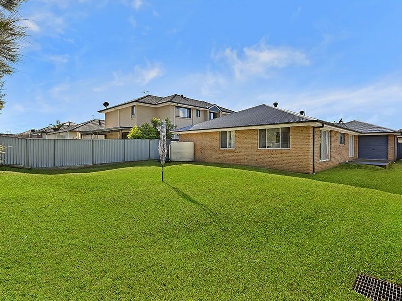 48 Settlement Drive, Wadalba NSW 2259